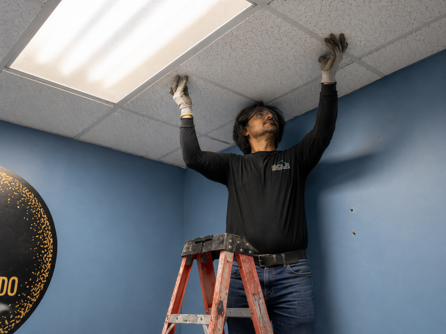 Commercial ceiling tile repair by DLR Commercial Maintenance Services